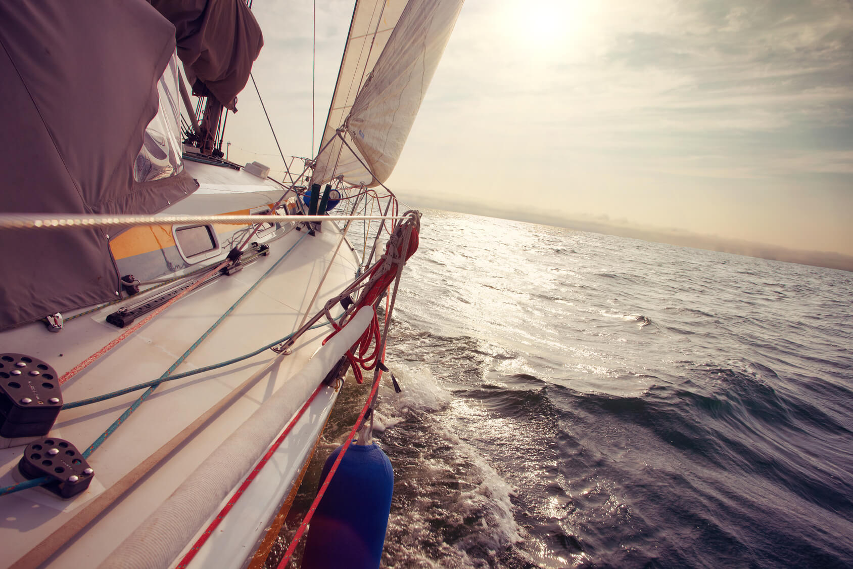 3 Things You Should Pack When Travel